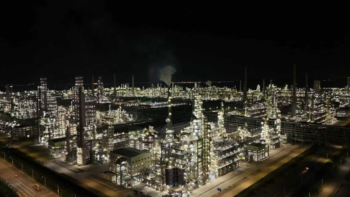 Global Petrochemical Industry Development Trends and Valve Application Opportunities